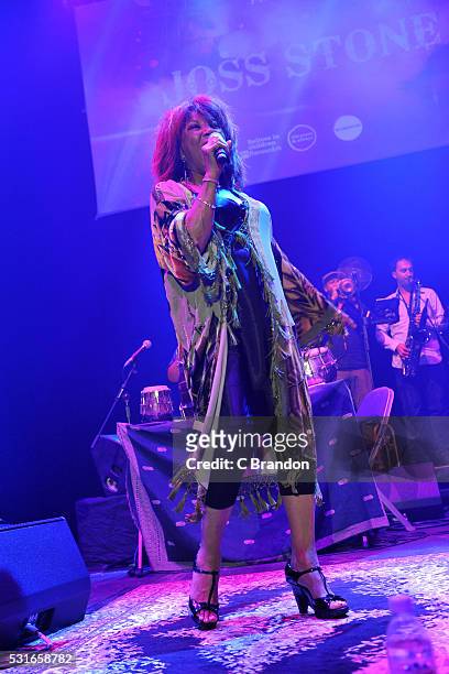 Linda Lewis performs on stage at the Roundhouse on May 15, 2016 in London, England.
