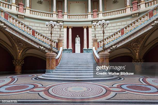 romania, bucharest, interior - sala de concertos - fotografias e filmes do acervo