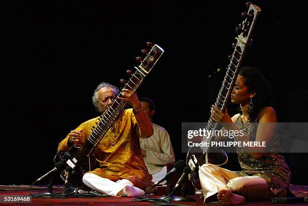 Indian musician Ravi Shankar and his daughter Anoushka perform during the "nuits de Fourviere" festival, 29 June 2005 at the Fourviere amphitheater...