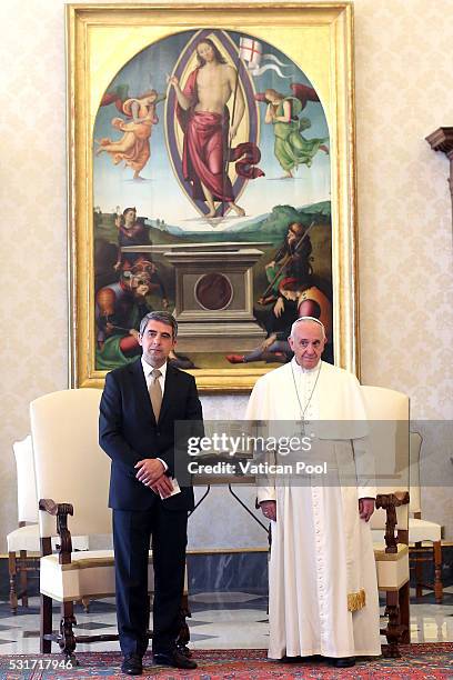 Pope Francis meets President of Bulgaria Rossen Plevneliev during an audience at the Apostolic Palace on May 16, 2016 in Vatican City, Vatican. Pope...