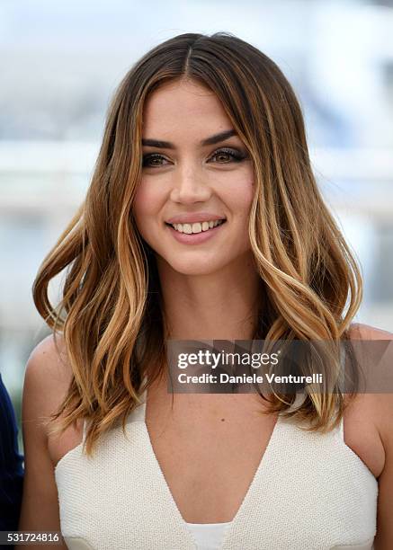 Ana de Armas attends the "Hands Of Stone" photocall during the 69th annual Cannes Film Festival at the Palais des Festivals on May 16, 2016 in...