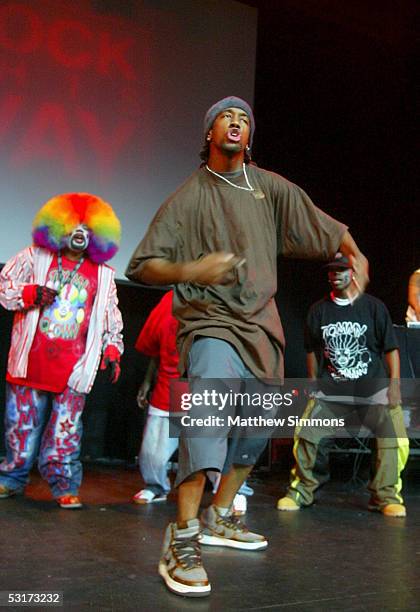 Crump Rize Krump Dancers Photos and Premium High Res Pictures - Getty Images