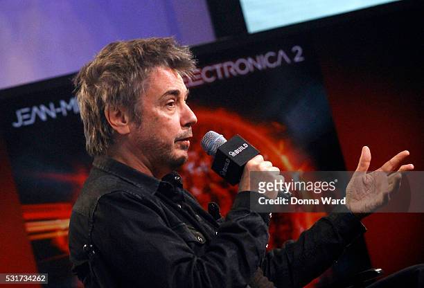kapok Almægtig omvendt 41 Build Speakers Series Presents Jean Michel Jarre Electronica 2 The Heart  Of Noise Photos & High Res Pictures - Getty Images