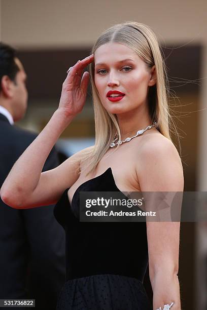 Model Toni Garrn attends the "Loving" premiere during the 69th annual Cannes Film Festival at the Palais des Festivals on May 16, 2016 in Cannes,...