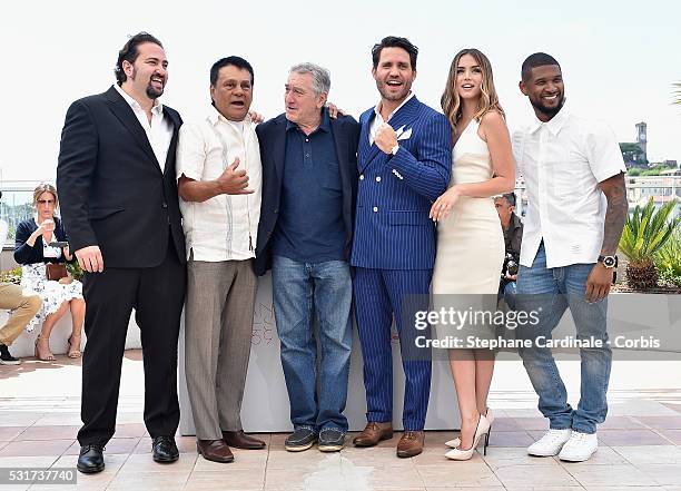 Director Jonathan Jakubowicz, Roberto Duran, Robert De Niro, Edgar Ramirez, Ana de Armas and Usher attend the "Hands Of Stone" Photocal during the...