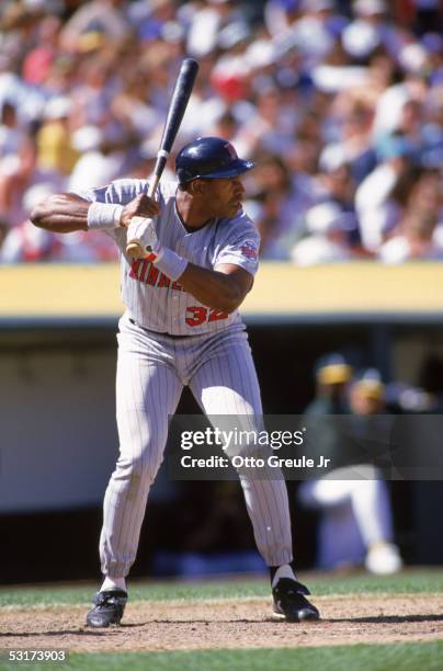 Dave Winfield of the Minnesota Twins bats against the Oakland Athletics during the game at Oakland Alameda Coliseum on April 17, 1994 in Oakland,...