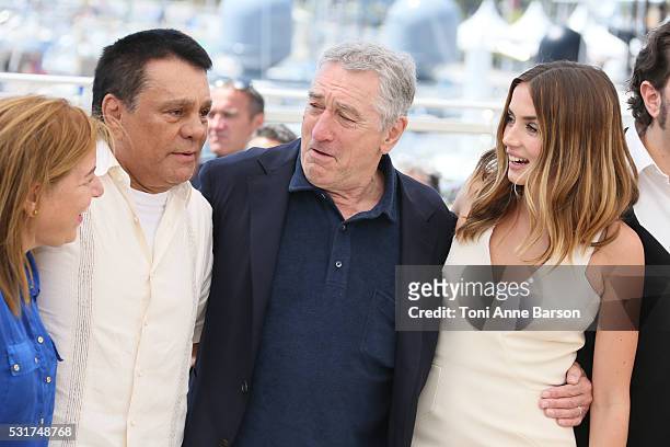 Roberto Duran, Robert De Niro and Ana de Armas attend the "Hands Of Stone" Photocall during the 69th annual Cannes Film Festival on May 16, 2016 in...