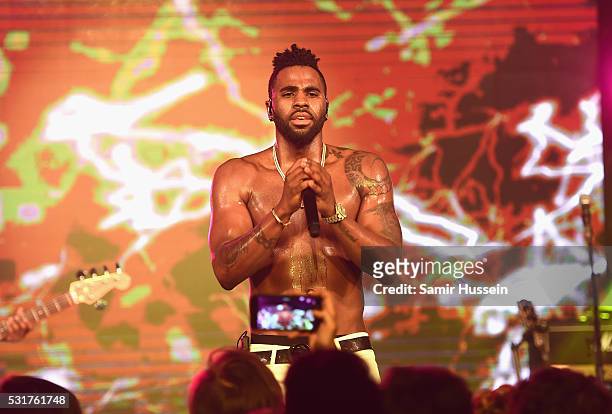 Jason Derulo performs at The Harmonist Cocktail Party during the 69th annual Cannes Film Festival at the Plage du Grand Hyatt on May 16, 2016 in...