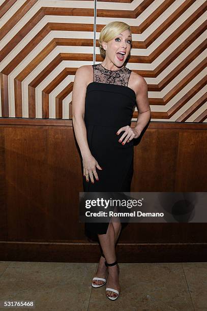 Jane Krakowski attends 2016 Fred And Adele Astaire Awards at NYU Skirball Center on May 16, 2016 in New York City.