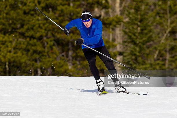 cross-country ski - langlaufski stock-fotos und bilder