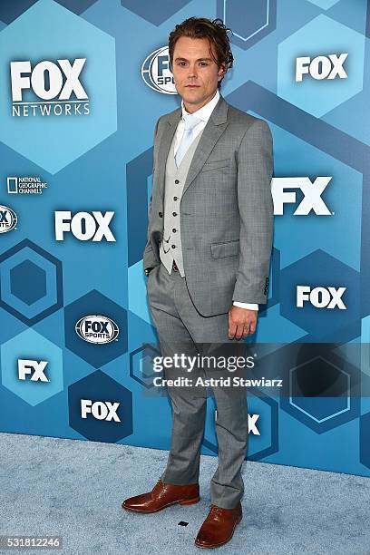 Actor Clayne Crawford attends FOX 2016 Upfront Arrivals at Wollman Rink, Central Park on May 16, 2016 in New York City.