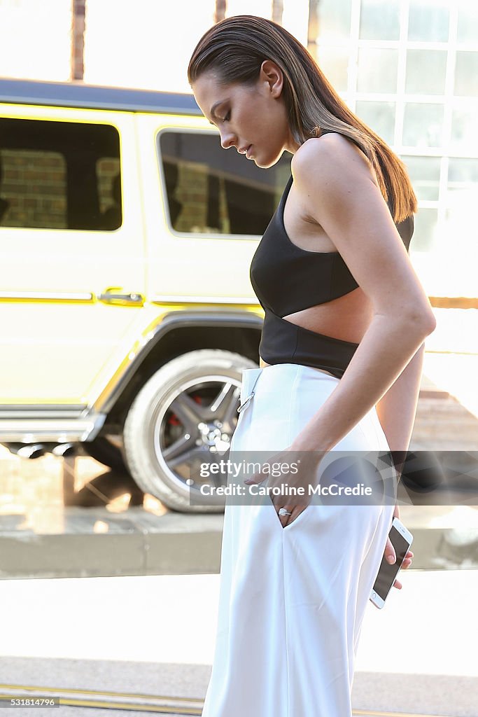 Street Style - Mercedes-Benz Fashion Week Australia 2016