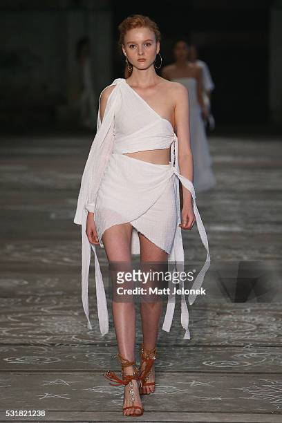 Model walks the runway during the Bec & Bridge show at Mercedes-Benz Fashion Week Resort 17 Collections at Carriageworks on May 17, 2016 in Sydney,...