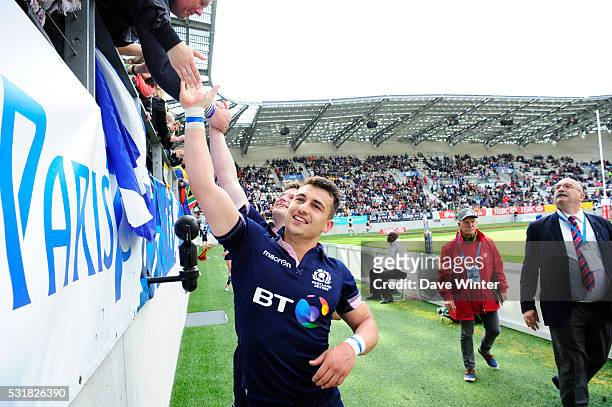 Damien Hoyland of Scotland makes a lap of honour after winning the Bowl Final during the HSBC PARIS SEVENS tournament at Stade Jean Bouin on May 15,...