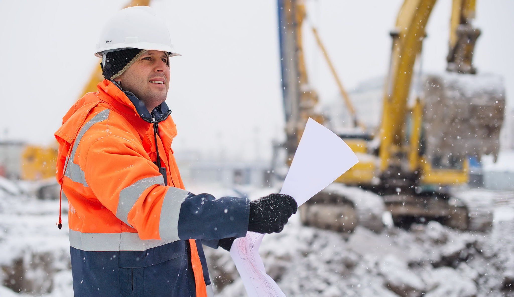 construction workers winter