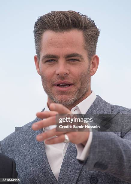 Chris Pine the "Hell Or High Water" Photocall at the annual 69th Cannes Film Festival at Palais des Festivals on May 16, 2016 in Cannes, France.