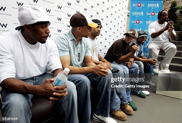 Mint Condition Rnb Mint Condition Group Photos and Premium High Res Pictures - Getty Images
