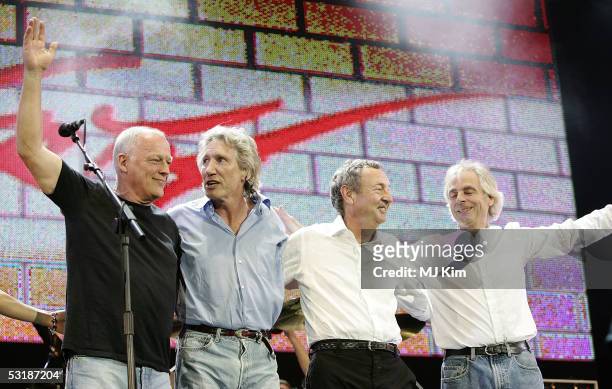 David Gilmour, Roger Waters, Nick Mason and Rick Wright from the band Pink Floyd on stage at "Live 8 London" in Hyde Park on July 2, 2005 in London,...