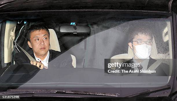 Car carrying suspect Kazuhiro Kiyohara enters the Tokyo District Court on May 17, 2016 in Tokyo, Japan. Former baseball star Kazuhiro Kiyoharam who...