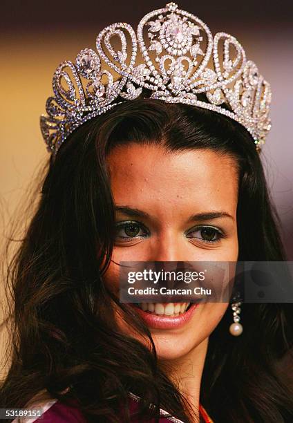 Miss Greece Nikoletta Ralli wears a crown after winning the Miss Tourism Queen International 2005 Final on July 2, 2005 in Hangzhou, Zhejiang...