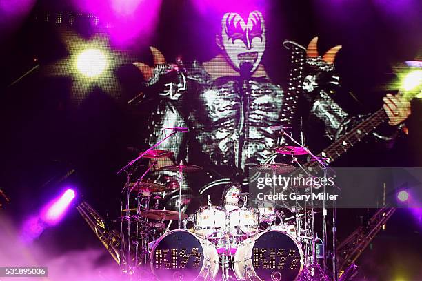 Eric Singer of KISS performs in concert at the Austin360 Amphitheater on July 12, 2014 in Austin, Texas