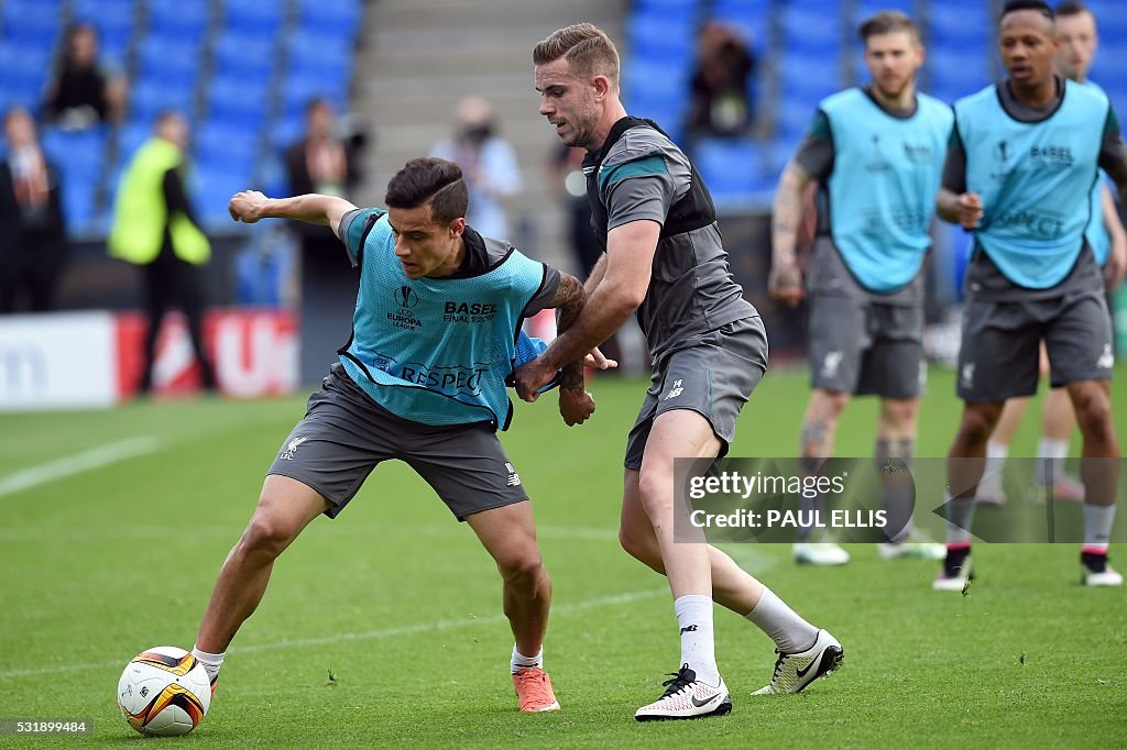 FBL-EUR-C3-LIVERPOOL-TRAINING