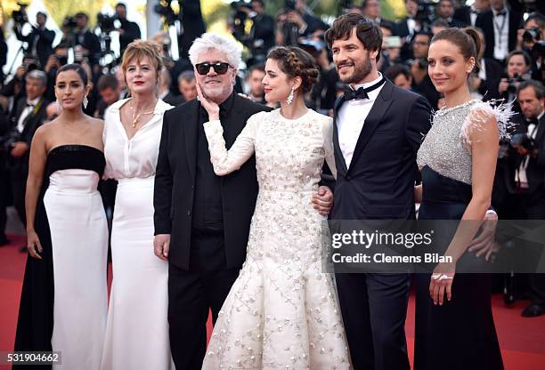 Actresses Inma Cuesta, Emma Suarez, Director Pedro Almodovar, actress Adriana Ugarte, actor Daniel Grao and actress Michelle Jenner attend the...