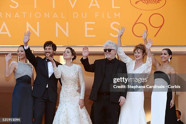 Actresses Inma Cuesta, Emma Suarez, Director Pedro Almodovar, actress Adriana Ugarte, actor Daniel Grao and actress Michelle Jenner attend the...