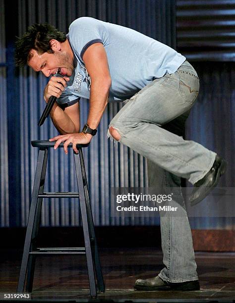 Dane Cook Smiling 3,444 Comedian Cook Stock Photos, High-Res Pictures, and Images - Getty ...
