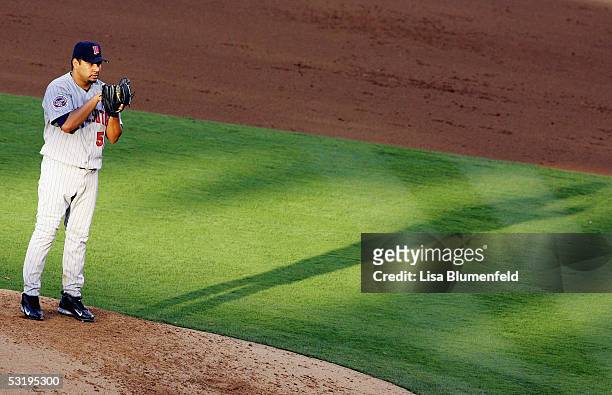 Carlos Silva of the Minnesota Twins gets ready to pitch against the Los Angeles Angels of Anaheim on July 4, 2005 at Angel Stadium in Anaheim,...