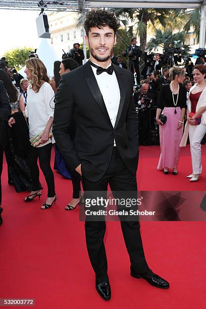 Baptiste Giabiconi attends the "Julieta" premiere during the 69th annual Cannes Film Festival at the Palais des Festivals on May 17, 2016 in Cannes,...