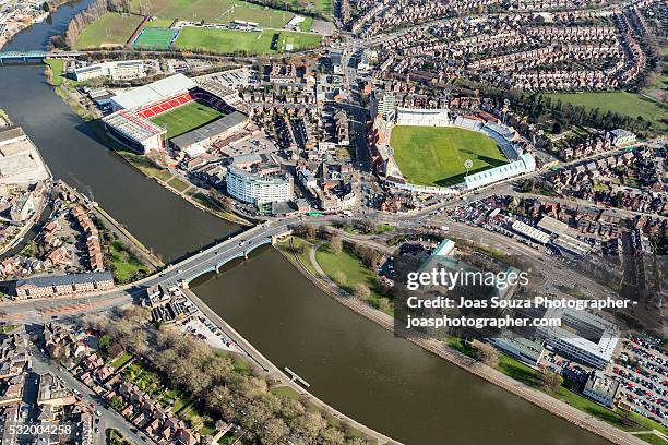 aerial view of trent bridge cricket ground and the city ground, nottingham city. - joas souza stock pictures, royalty-free photos & images