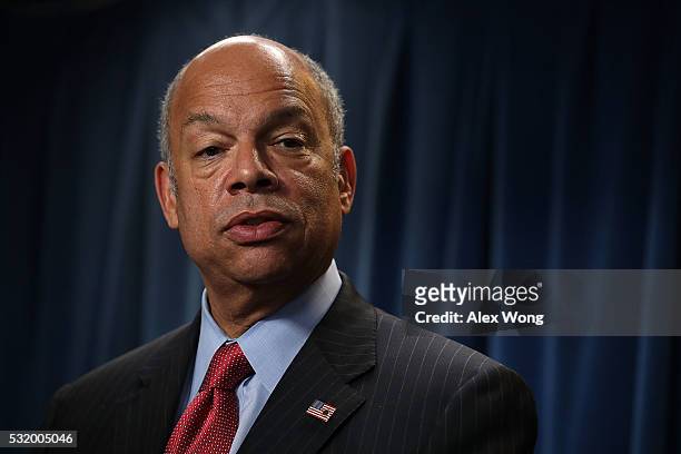 Secretary of Homeland Security Jeh Johnson participates in a joint media availability with German Federal Minister of Interior Thomas de Maiziere May...