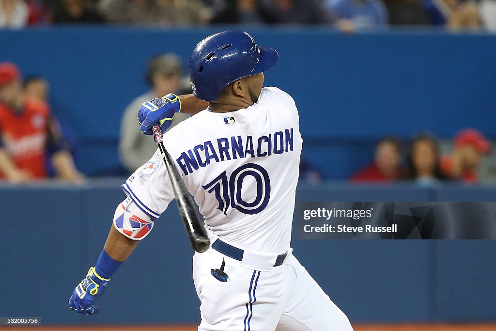 Toronto Blue Jays play the Tampa Bay Rays