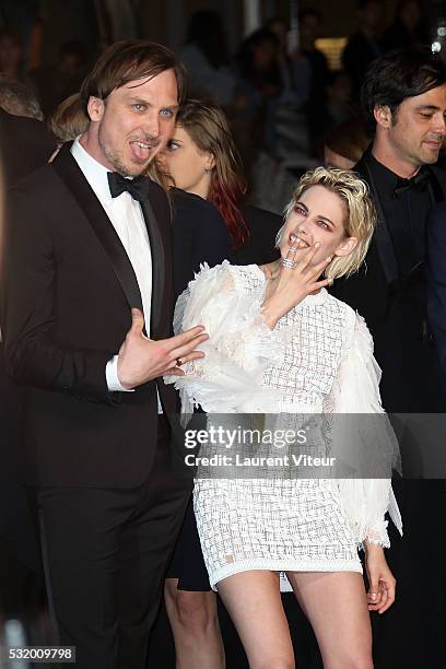 Actor Lars Eidinger and Actress Kristen Stewart attend the 'Personal Shopper' premiere during the 69th annual Cannes Film Festival at the Palais des...