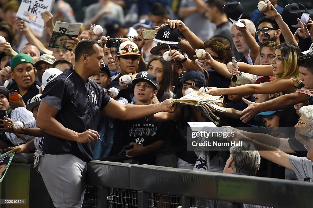 New York Yankees v Arizona Diamondbacks