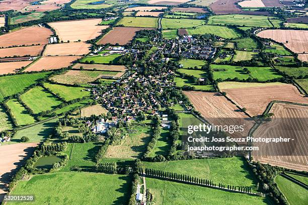 english agricultural fields, essex. - joas souza stock pictures, royalty-free photos & images