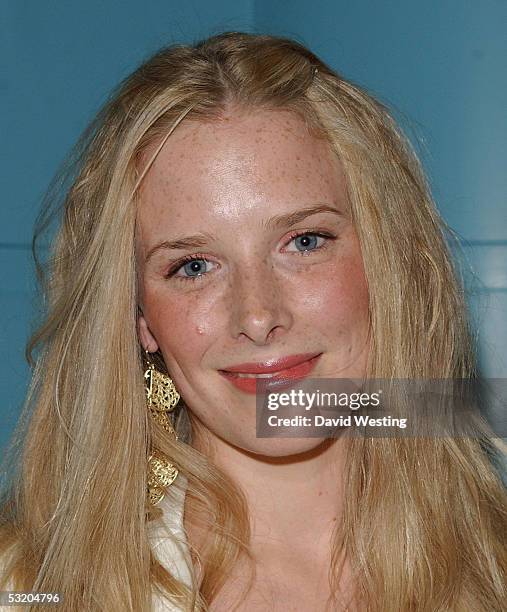 Actress Shauna Macdonald arrives at the UK film premiere for "The Descent" at Vue West End on July 6, 2005 in London, England.