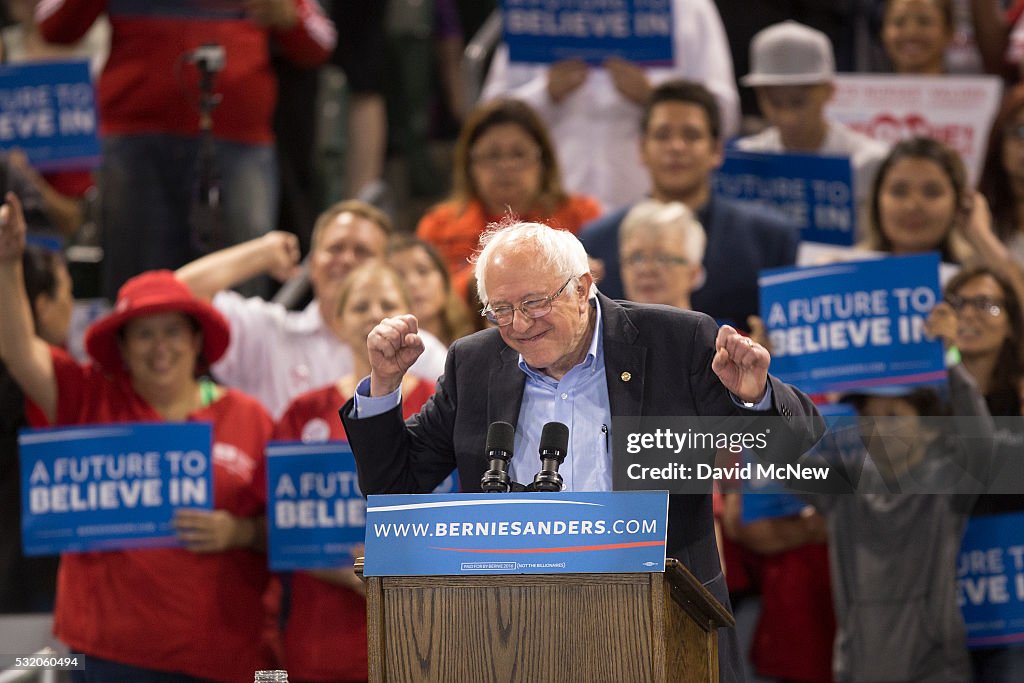 Democratic Candidate Bernie Sanders Holds Campaign Rally In Carson, California