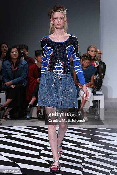 Model walks the runway during the Emma Mulholland show at Mercedes-Benz Fashion Week Resort 17 Collections at Carriageworks on May 18, 2016 in...