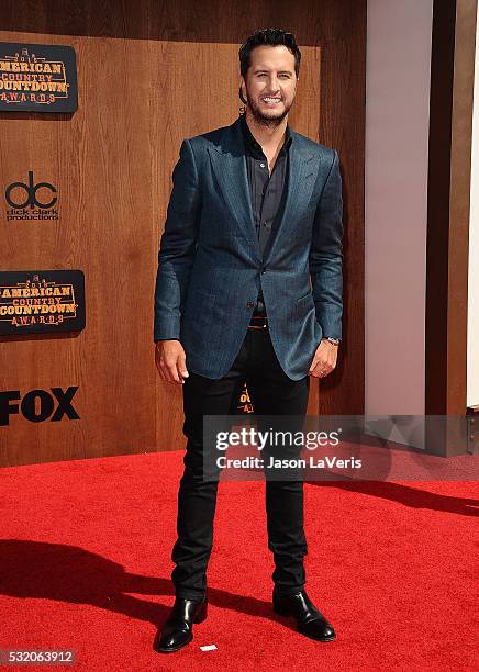 Singer Luke Bryan attends the 2016 American Country Countdown Awards at The Forum on May 01, 2016 in Inglewood, California.