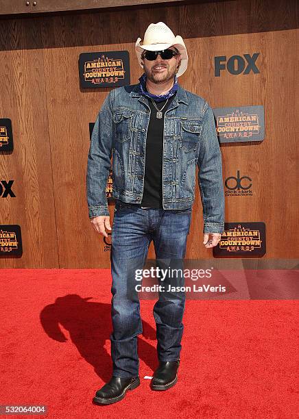 Singer Toby Keith attends the 2016 American Country Countdown Awards at The Forum on May 01, 2016 in Inglewood, California.