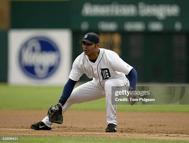 Infielder Carlos Pena of the Detroit Tigers plays defense against the Kansas City Royals during the game at Comerica Park on September 9 in Detroit,...