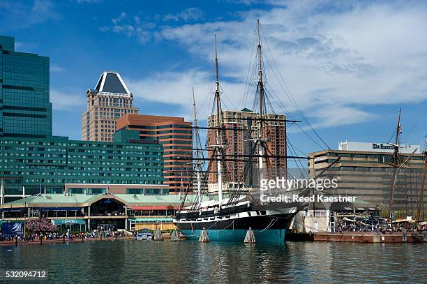 baltimore inner harbor - national aquarium stock pictures, royalty-free photos & images
