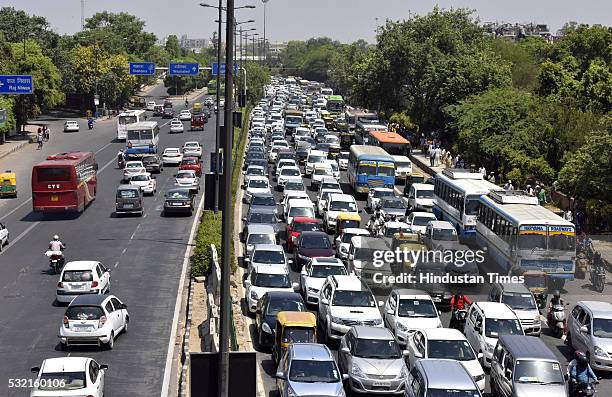 Heavy traffic jam due to the thousands of devotees who joined the funeral procession of Sant Nirankari Mission Head Baba Hardev Singh Ji Maharaj and...