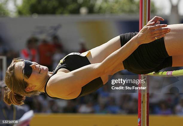 Kelly Sotherton clears the bar the Womens high jump during the Norwich Union AAA'S and World and Commonwealth Trials at Manchester Regional Arena on...