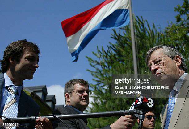 Jean-Claude Juncker, Luxembourg's Prime Minister, answers questions for the press after voting for the European constitution referendum in Capellen,...