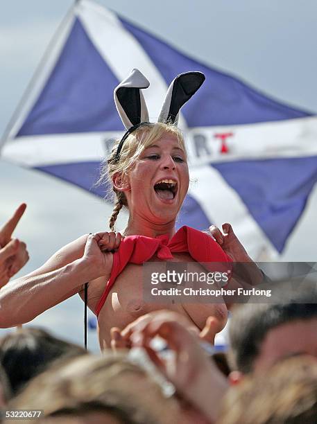 Music lover endure the intense heat at ?T In The Park 2005? at Balado on July 10, 2005 at Kinross, Scotland.