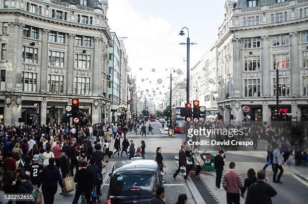 oxford circus, london - crowded stock pictures, royalty-free photos & images