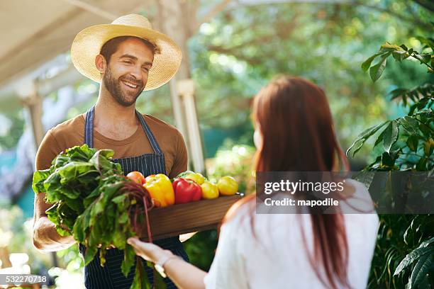 the friendliest of service and the freshest of produce - farmer market stock pictures, royalty-free photos & images